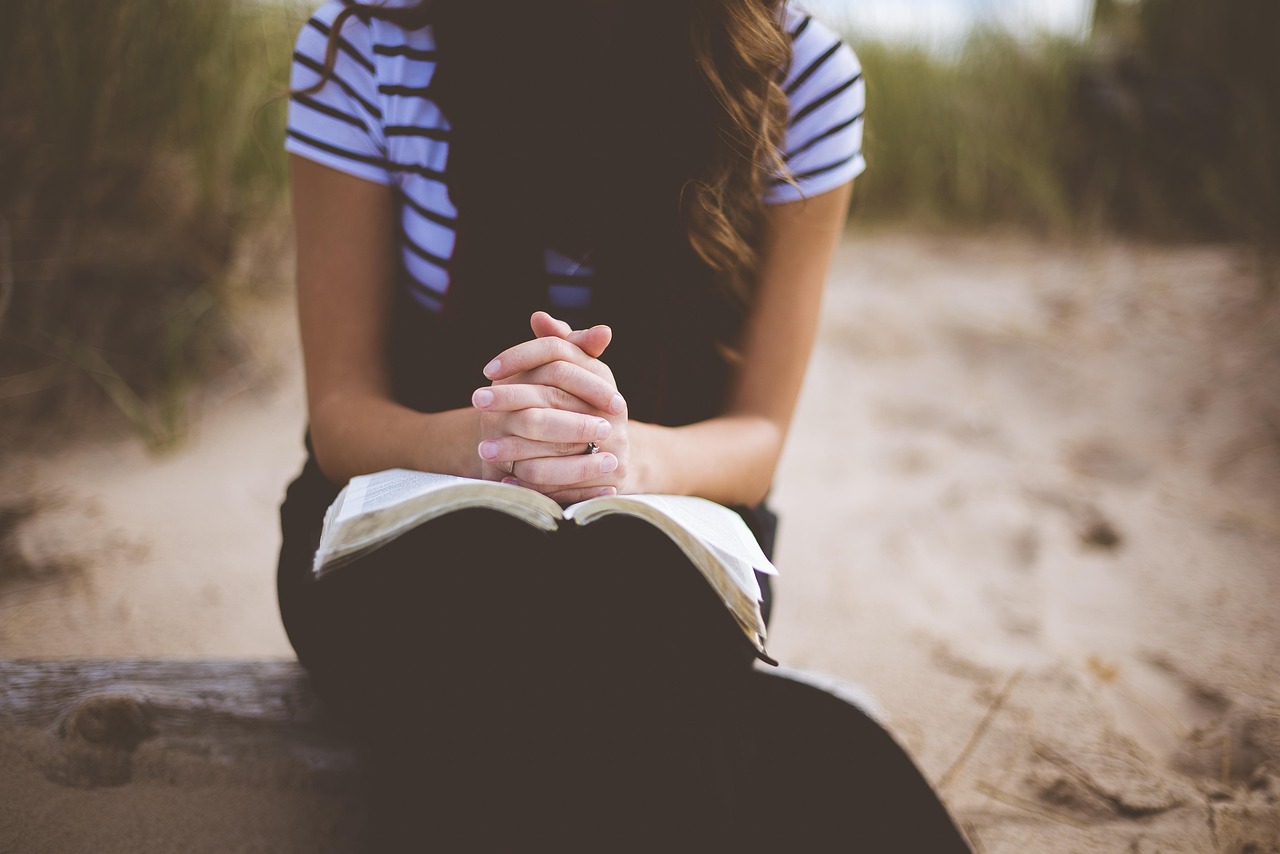 A praying woman